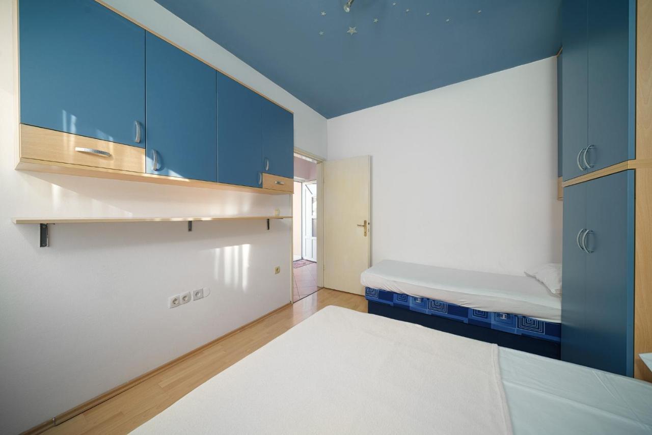 Apartmani Nedoklan Srima Eksteriør bilde